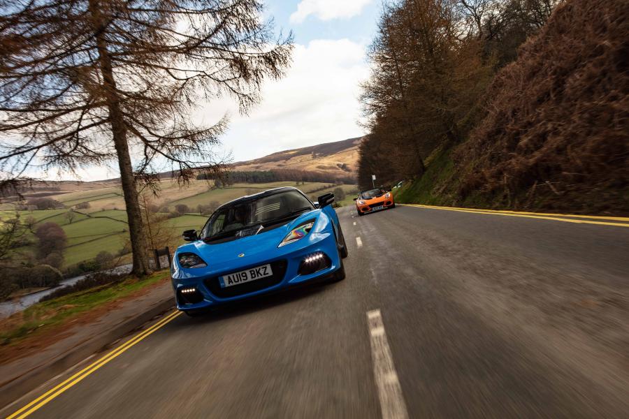  Lotus Evora GT410 Sport 2018 года  (UK) (фото 10 из 44)